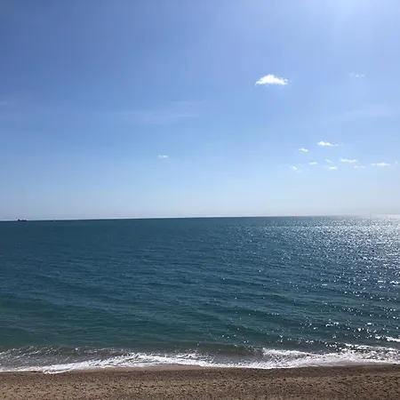Apartment Face A La Mer...
